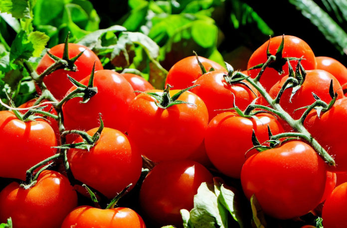 Togliere l'acidità dai pomodori